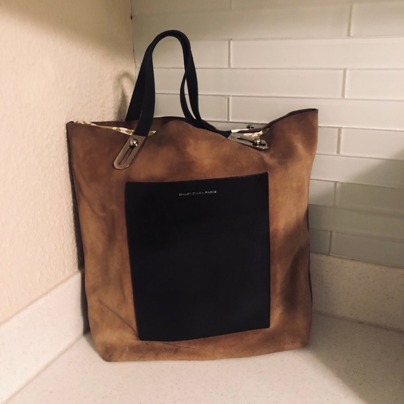 Balenciaga Handbags - BALENCIAGA M Leather Tote